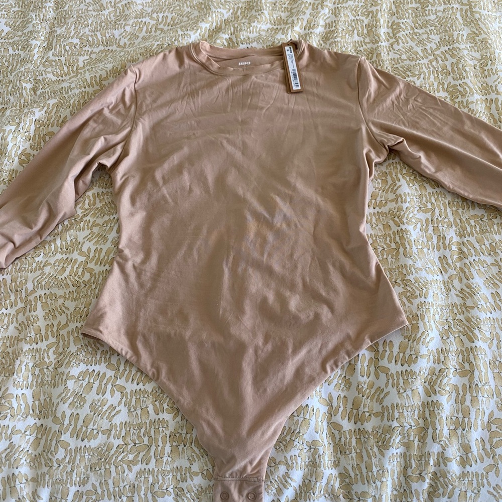 SKIMS Clay Long Sleeve Bodysuit